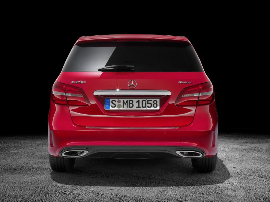  Mercedes-Benz B250 4Matic AMG Line 2014 года  (фото 18 из 30)